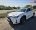 Белый Лексус UX, объемом двигателя 2 л и пробегом 72 тыс. км за 26000 $, фото 1 на Automoto.ua
