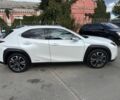 Білий Лексус UX, об'ємом двигуна 2 л та пробігом 70 тис. км за 25940 $, фото 8 на Automoto.ua