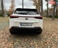 Белый Лексус UX, объемом двигателя 1.97 л и пробегом 87 тыс. км за 26000 $, фото 5 на Automoto.ua