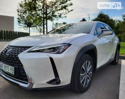 Білий Лексус UX, об'ємом двигуна 0 л та пробігом 63 тис. км за 27000 $, фото 7 на Automoto.ua