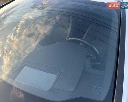 Лексус UX 2020 в Киеве на Automoto.ua Белый Лексус UX, объемом двигателя 1.99 л и пробегом 61 тыс. км за 27400 $, фото 23 на Automoto.ua