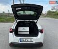 Белый Лексус UX, объемом двигателя 2 л и пробегом 21 тыс. км за 25900 $, фото 5 на Automoto.ua