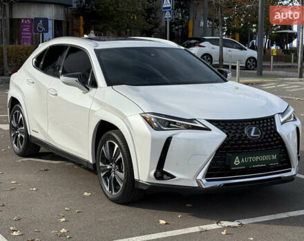 Білий Лексус UX, об'ємом двигуна 1.99 л та пробігом 22 тис. км за 29400 $, фото 7 на Automoto.ua