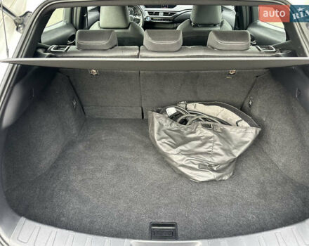 Білий Лексус UX, об'ємом двигуна 0 л та пробігом 27 тис. км за 24087 $, фото 41 на Automoto.ua
