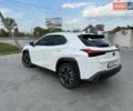 Белый Лексус UX, объемом двигателя 2 л и пробегом 21 тыс. км за 25900 $, фото 1 на Automoto.ua