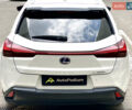 Білий Лексус UX, об'ємом двигуна 2 л та пробігом 22 тис. км за 30200 $, фото 25 на Automoto.ua