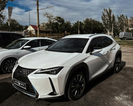 Білий Лексус UX, об'ємом двигуна 2 л та пробігом 43 тис. км за 35300 $, фото 3 на Automoto.ua