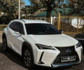 Білий Лексус UX, об'ємом двигуна 2 л та пробігом 43 тис. км за 35300 $, фото 1 на Automoto.ua