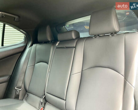 Білий Лексус UX, об'ємом двигуна 2 л та пробігом 22 тис. км за 30200 $, фото 57 на Automoto.ua