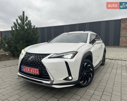 Білий Лексус UX, об'ємом двигуна 0 л та пробігом 75 тис. км за 25786 $, фото 11 на Automoto.ua