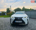 Белый Лексус UX, объемом двигателя 1.99 л и пробегом 69 тыс. км за 33950 $, фото 1 на Automoto.ua