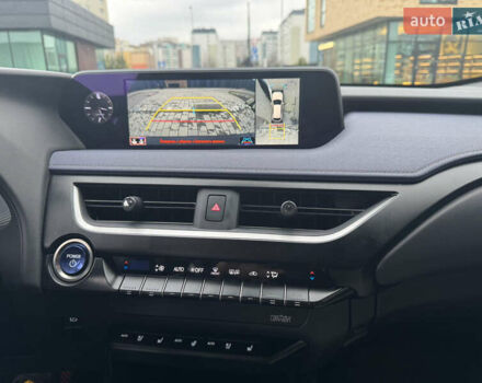 Білий Лексус UX, об'ємом двигуна 0 л та пробігом 75 тис. км за 25786 $, фото 30 на Automoto.ua