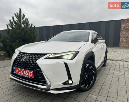 Білий Лексус UX, об'ємом двигуна 0 л та пробігом 75 тис. км за 25786 $, фото 10 на Automoto.ua