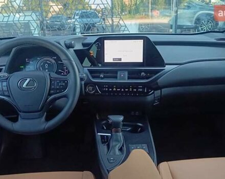 Білий Лексус UX, об'ємом двигуна 2 л та пробігом 32 тис. км за 38878 $, фото 7 на Automoto.ua