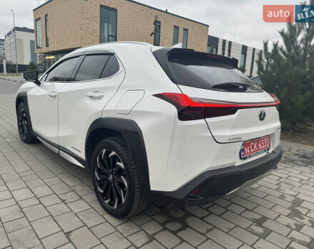 Білий Лексус UX, об'ємом двигуна 0 л та пробігом 75 тис. км за 25786 $, фото 20 на Automoto.ua