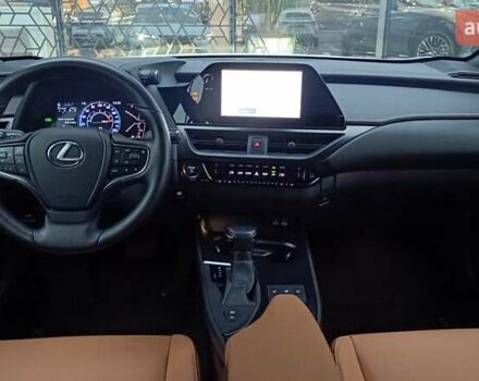 Білий Лексус UX, об'ємом двигуна 1.99 л та пробігом 28 тис. км за 41720 $, фото 7 на Automoto.ua