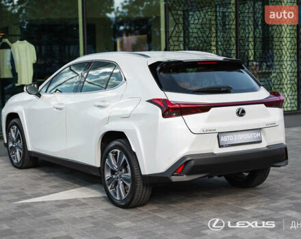 Белый Лексус UX, объемом двигателя 0 л и пробегом 3 тыс. км за 43054 $, фото 6 на Automoto.ua