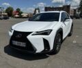 Белый Лексус UX, объемом двигателя 2 л и пробегом 20 тыс. км за 40400 $, фото 1 на Automoto.ua
