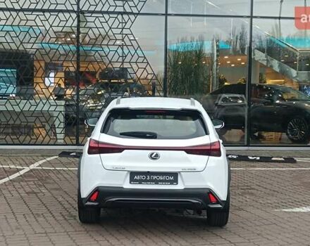 Білий Лексус UX, об'ємом двигуна 1.99 л та пробігом 28 тис. км за 41720 $, фото 3 на Automoto.ua