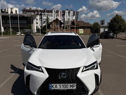 Білий Лексус UX, об'ємом двигуна 1.99 л та пробігом 89 тис. км за 24500 $, фото 1 на Automoto.ua