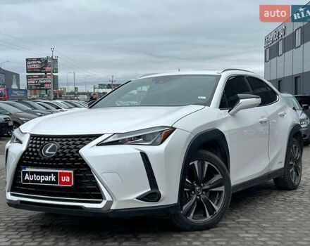 Белый Лексус UX, объемом двигателя 2 л и пробегом 86 тыс. км за 23390 $, фото 1 на Automoto.ua