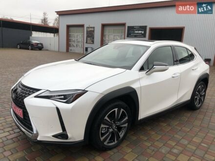 Білий Лексус UX, об'ємом двигуна 1.99 л та пробігом 79 тис. км за 24500 $, фото 1 на Automoto.ua