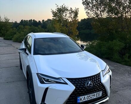 Білий Лексус UX, об'ємом двигуна 2 л та пробігом 42 тис. км за 35500 $, фото 1 на Automoto.ua
