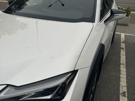 Білий Лексус UX, об'ємом двигуна 1.99 л та пробігом 85 тис. км за 30800 $, фото 1 на Automoto.ua