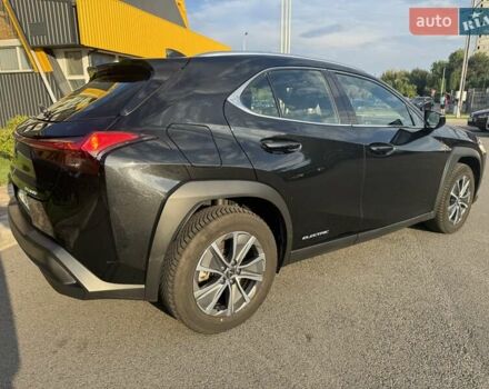 Чорний Лексус UX, об'ємом двигуна 0 л та пробігом 56 тис. км за 26920 $, фото 3 на Automoto.ua