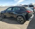 Черный Лексус UX, объемом двигателя 2 л и пробегом 97 тыс. км за 17000 $, фото 3 на Automoto.ua