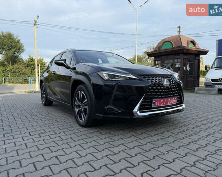 Чорний Лексус UX, об'ємом двигуна 1.99 л та пробігом 97 тис. км за 25990 $, фото 29 на Automoto.ua