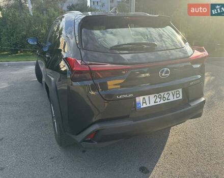 Чорний Лексус UX, об'ємом двигуна 0 л та пробігом 56 тис. км за 26920 $, фото 7 на Automoto.ua