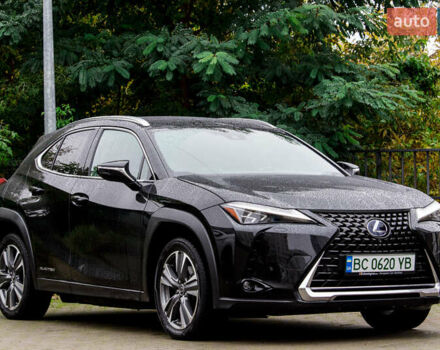 Чорний Лексус UX, об'ємом двигуна 0 л та пробігом 56 тис. км за 29000 $, фото 1 на Automoto.ua