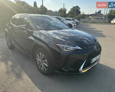 Чорний Лексус UX, об'ємом двигуна 0 л та пробігом 56 тис. км за 26920 $, фото 5 на Automoto.ua