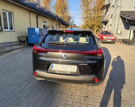 Черный Лексус UX, объемом двигателя 1.99 л и пробегом 62 тыс. км за 29500 $, фото 9 на Automoto.ua