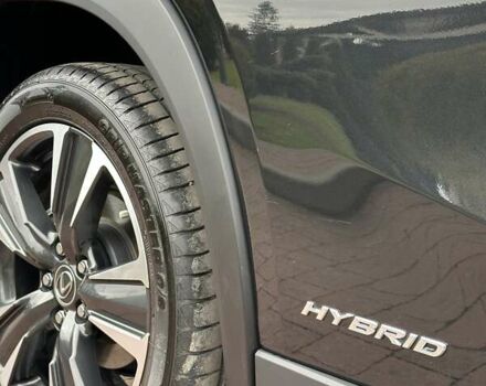 Черный Лексус UX, объемом двигателя 2 л и пробегом 25 тыс. км за 33750 $, фото 16 на Automoto.ua