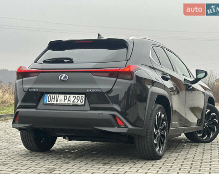 Черный Лексус UX, объемом двигателя 0 л и пробегом 109 тыс. км за 22750 $, фото 20 на Automoto.ua