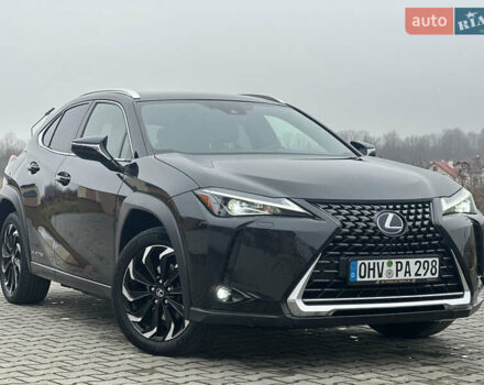 Черный Лексус UX, объемом двигателя 0 л и пробегом 109 тыс. км за 22750 $, фото 57 на Automoto.ua