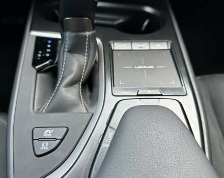 Чорний Лексус UX, об'ємом двигуна 0 л та пробігом 25 тис. км за 35750 $, фото 92 на Automoto.ua