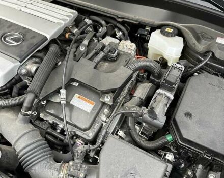 Черный Лексус UX, объемом двигателя 2 л и пробегом 25 тыс. км за 33750 $, фото 101 на Automoto.ua