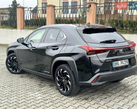 Черный Лексус UX, объемом двигателя 0 л и пробегом 109 тыс. км за 22750 $, фото 60 на Automoto.ua
