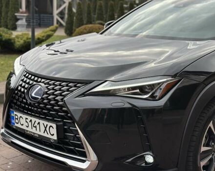 Черный Лексус UX, объемом двигателя 2 л и пробегом 25 тыс. км за 33750 $, фото 22 на Automoto.ua