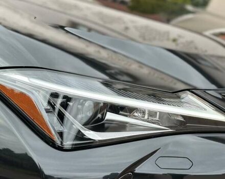 Черный Лексус UX, объемом двигателя 2 л и пробегом 25 тыс. км за 33750 $, фото 24 на Automoto.ua