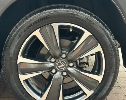 Черный Лексус UX, объемом двигателя 2 л и пробегом 25 тыс. км за 33750 $, фото 20 на Automoto.ua