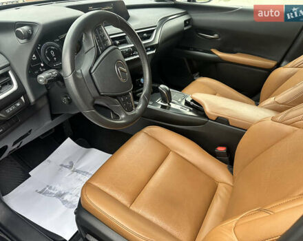 Черный Лексус UX, объемом двигателя 0 л и пробегом 109 тыс. км за 22750 $, фото 41 на Automoto.ua