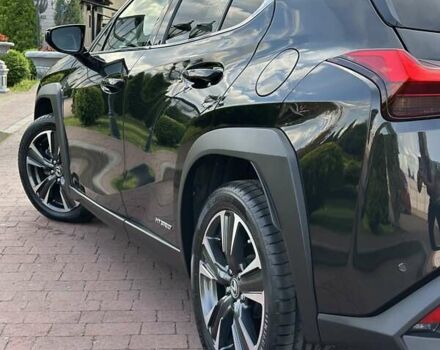 Чорний Лексус UX, об'ємом двигуна 0 л та пробігом 25 тис. км за 35750 $, фото 59 на Automoto.ua
