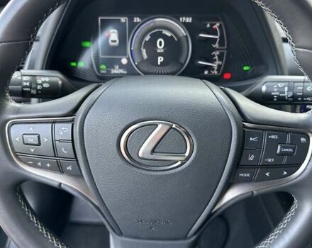 Чорний Лексус UX, об'ємом двигуна 0 л та пробігом 25 тис. км за 35750 $, фото 95 на Automoto.ua