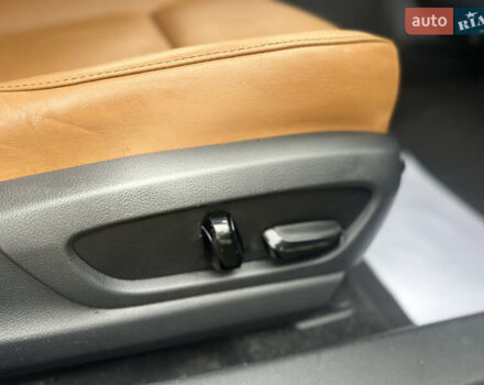 Черный Лексус UX, объемом двигателя 0 л и пробегом 109 тыс. км за 22750 $, фото 35 на Automoto.ua