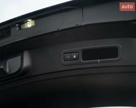 Чорний Лексус UX, об'ємом двигуна 2 л та пробігом 64 тис. км за 29900 $, фото 36 на Automoto.ua