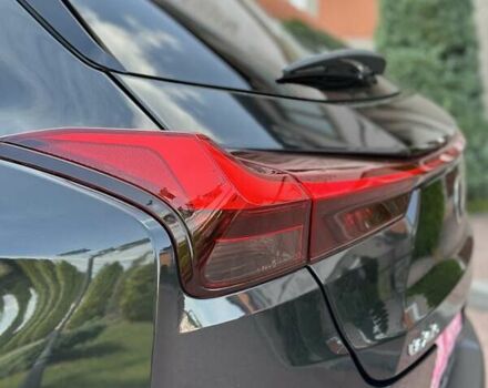 Чорний Лексус UX, об'ємом двигуна 0 л та пробігом 25 тис. км за 35750 $, фото 63 на Automoto.ua